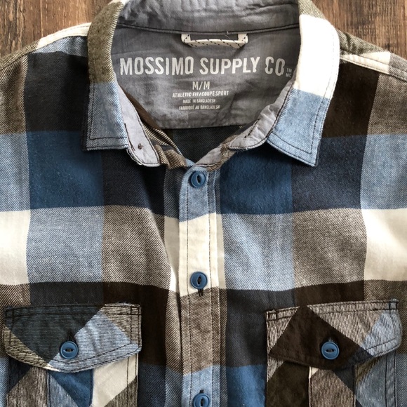 Mossimo Supply Co long sleeve plaid top - Picture 1 of 10